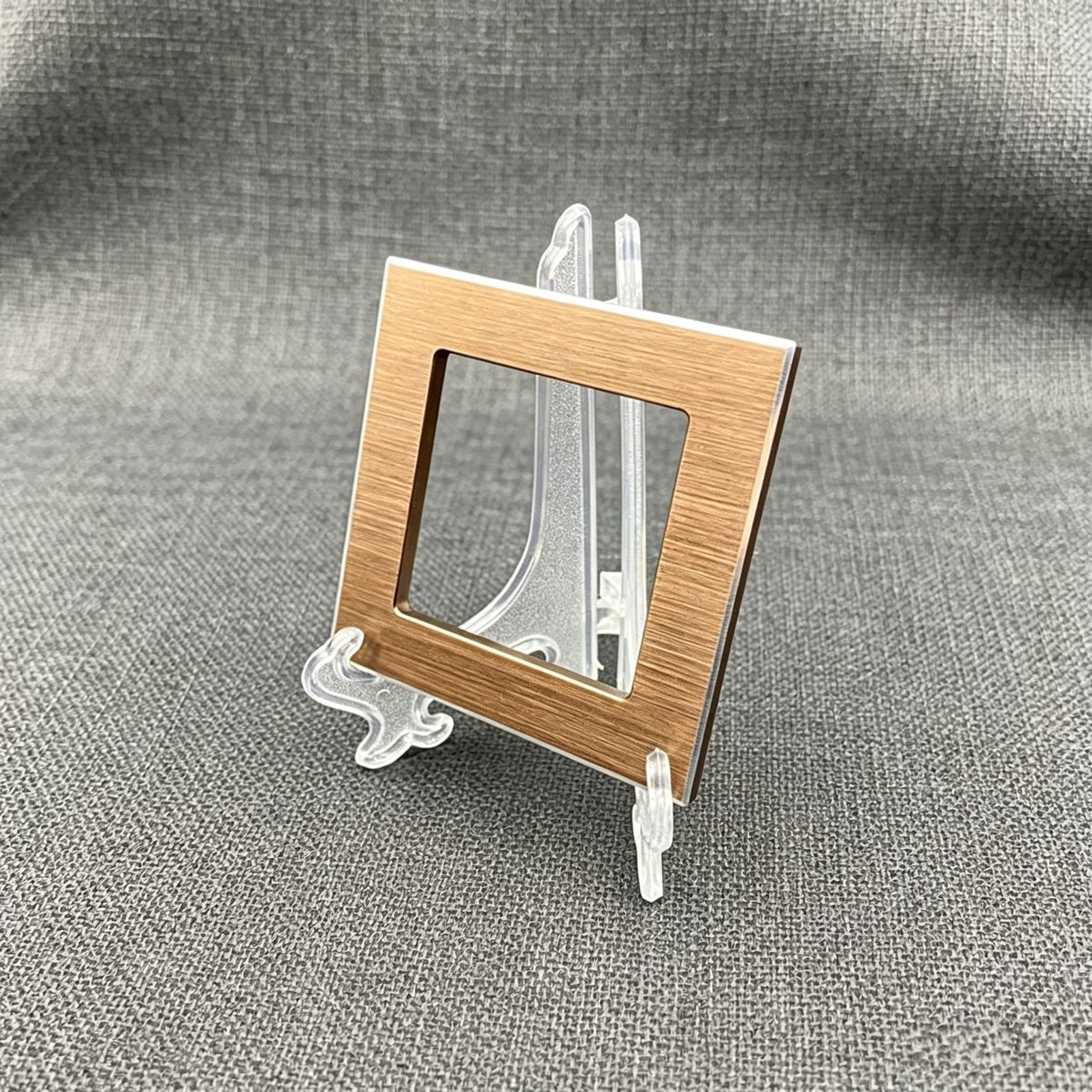 Switch Frame 1