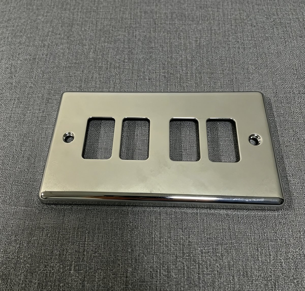 Switch Frame 12